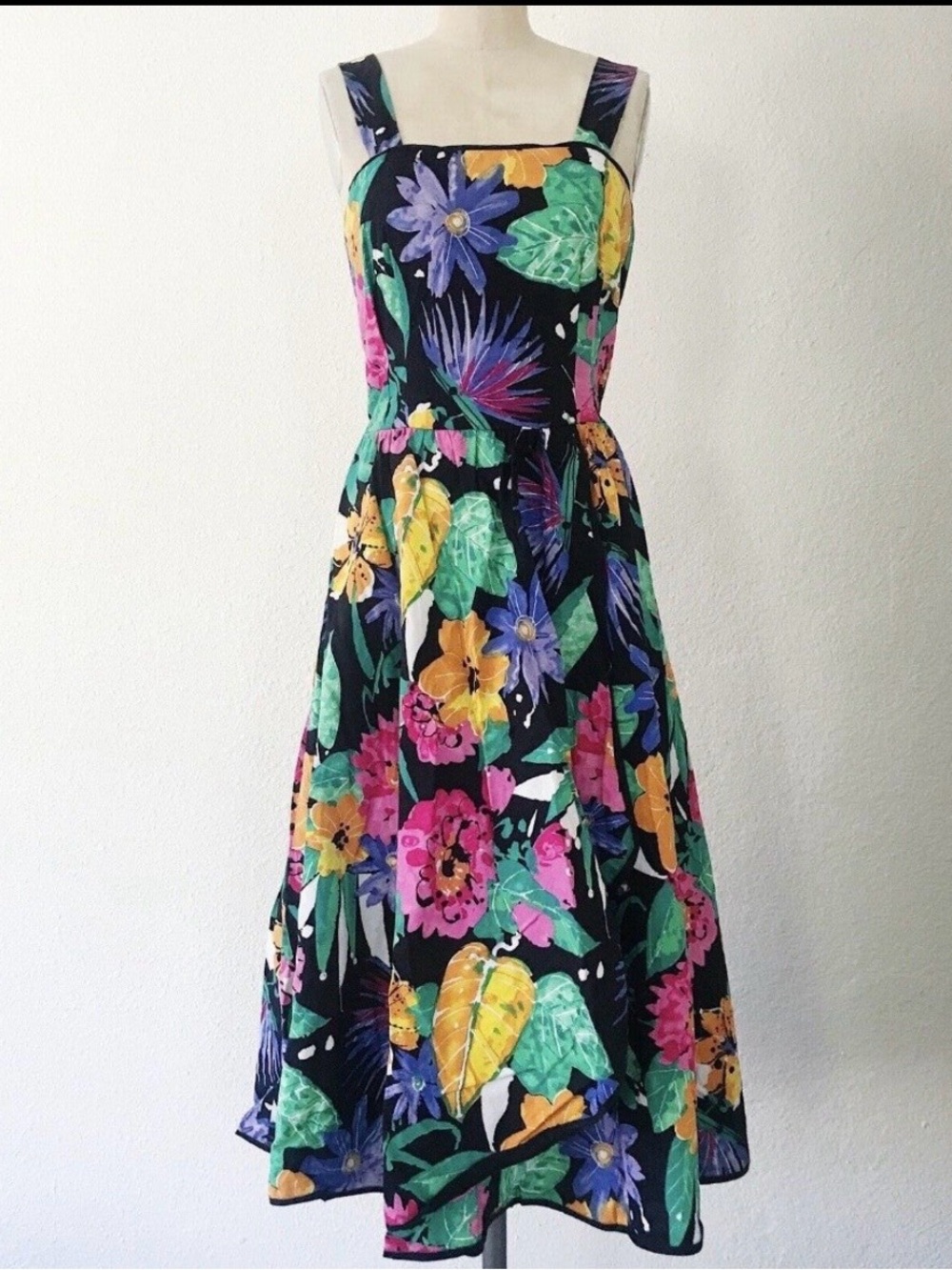 Vintage 80s floral dress beach bohemian tropical cocktail party